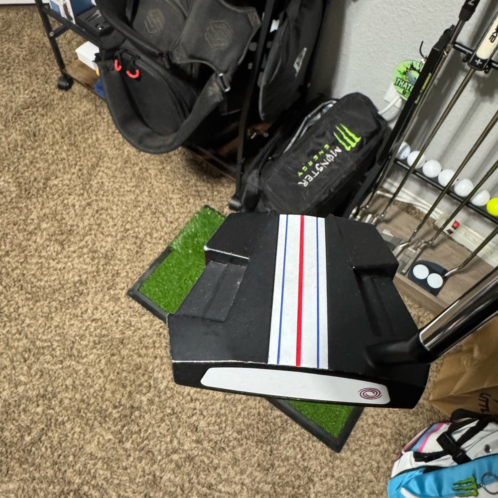 Odyssey Triple Track Putter - Black and Silver - Picture 5 of 8